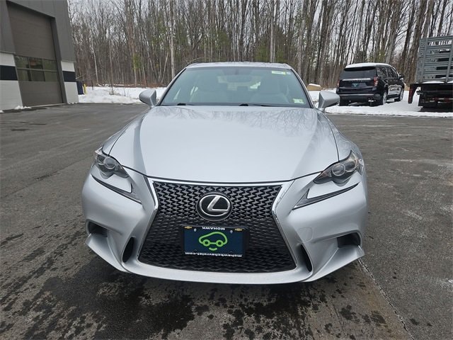2014 Lexus IS 350's photo