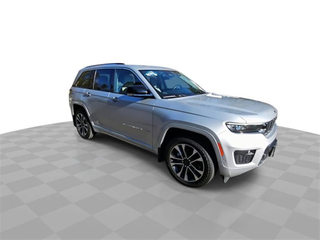 Used 2022 Jeep Grand Cherokee Overland 4x4 SUV