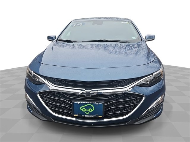 2025 Chevrolet Malibu Car 