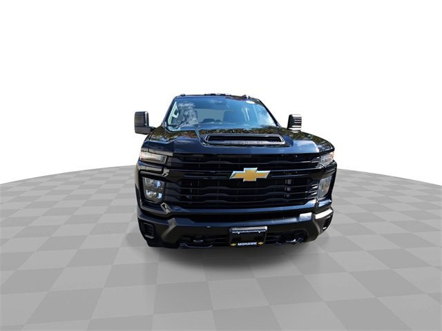 2024 Chevrolet Silverado 2500HD Work Truck photo 3