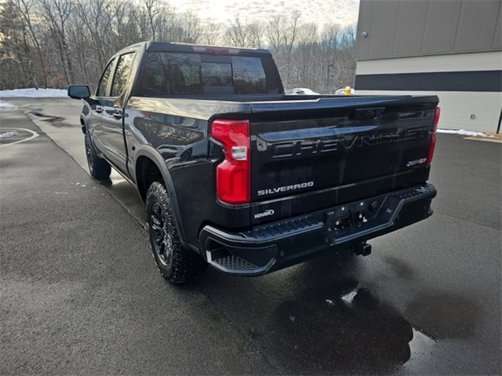 Used 2024 Chevrolet Silverado 1500 ZR2 Truck