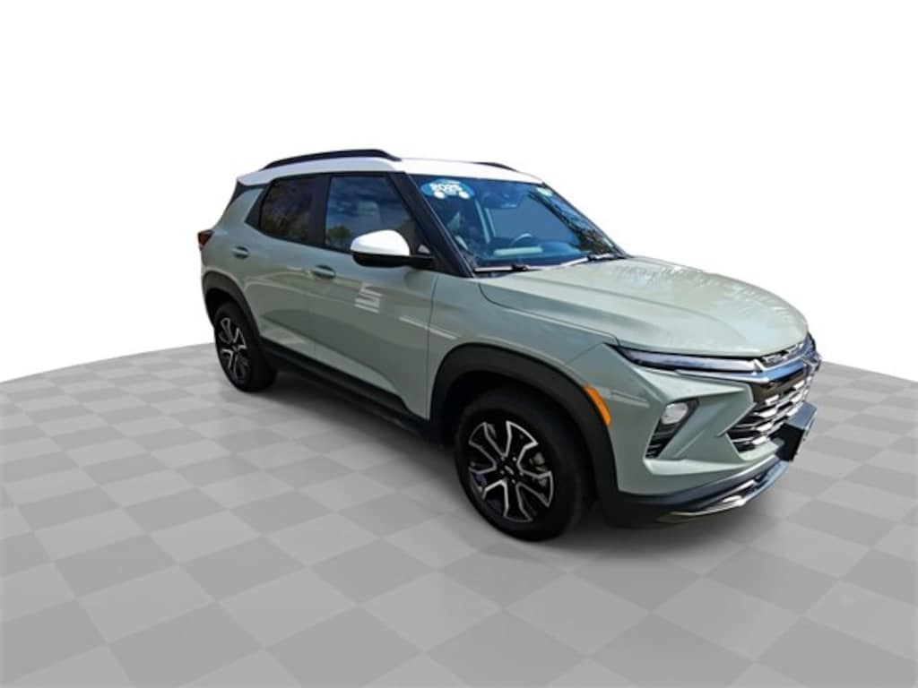 Used 2025 Chevrolet Trailblazer Activ SUV