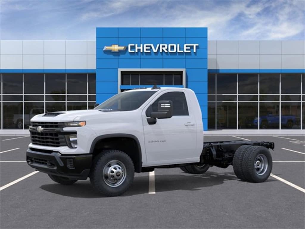 New 2025 Chevrolet Silverado 3500 HD Chassis Cab Work Truck Truck