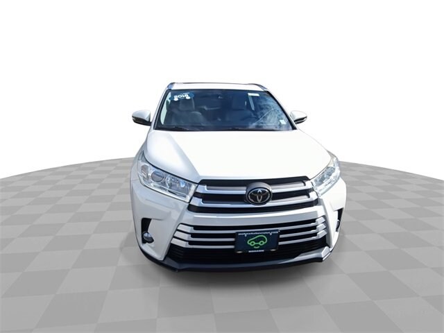 2018 Toyota Highlander XLE photo 2