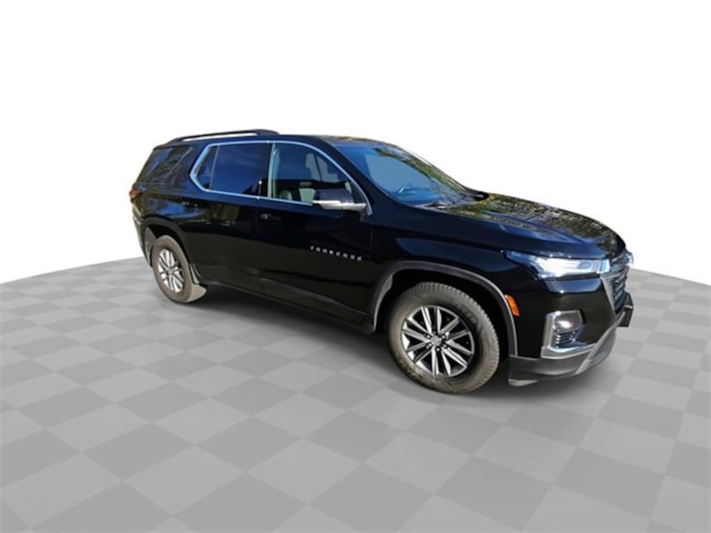Used 2023 Chevrolet Traverse LT Cloth SUV