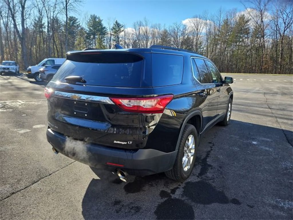 Used 2020 Chevrolet Traverse LT Cloth SUV