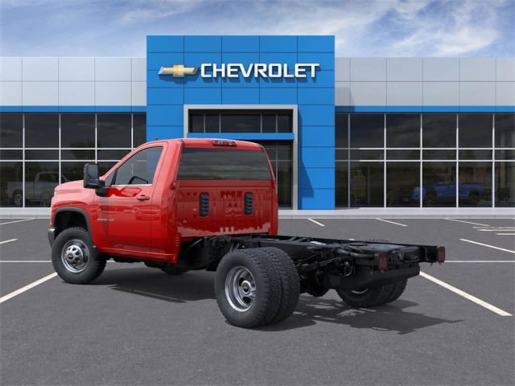 New 2025 Chevrolet Silverado 3500 HD Chassis Cab Work Truck Truck