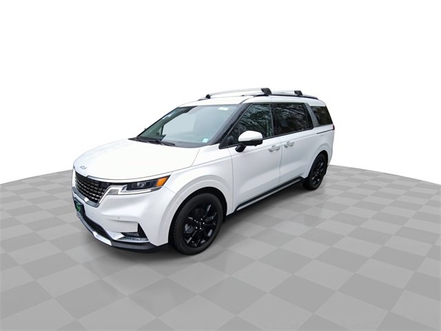 2022 Kia Carnival SX photo 3