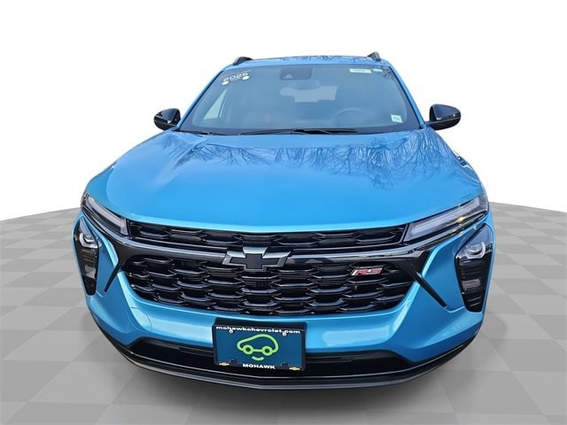 2025 Chevrolet Trax RS's photo