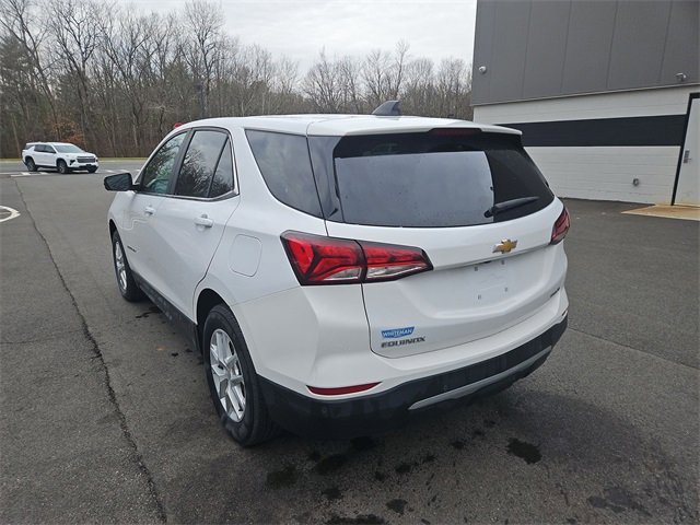 2022 Chevrolet Equinox LT photo 3