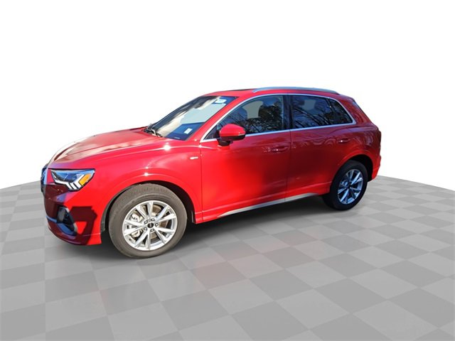 2024 Audi Q3 Premium 45 TFSI S line photo 4