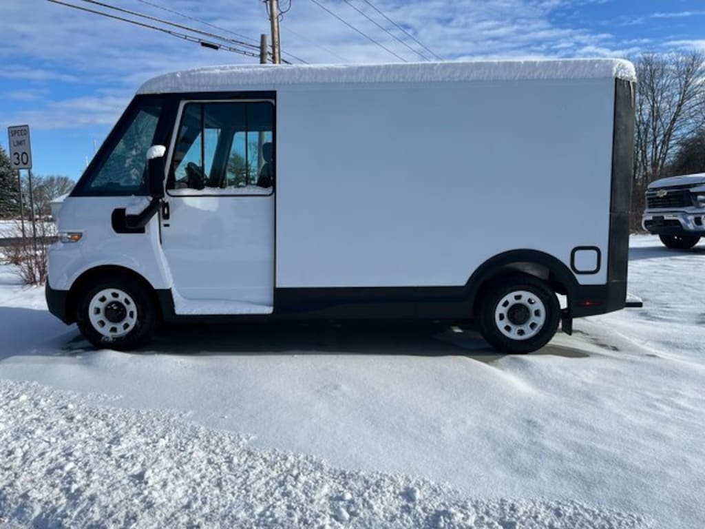 New 2025 Chevrolet BrightDrop 400 EJZ Commercial Van