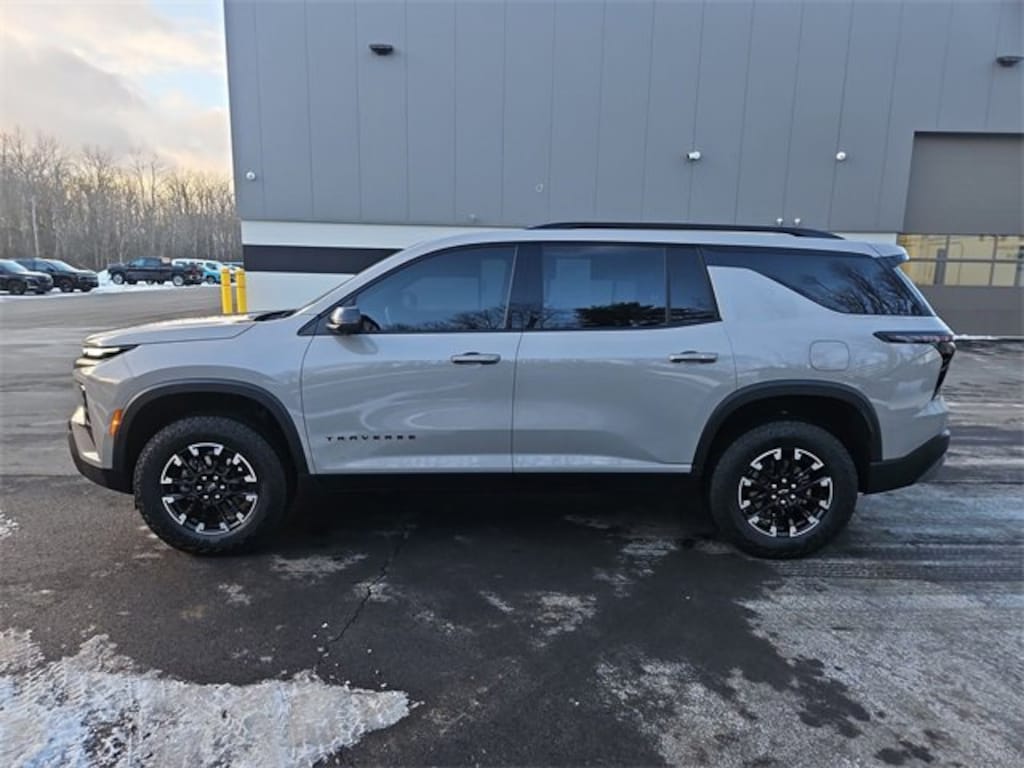 Used 2026 Chevrolet Traverse Z71 SUV