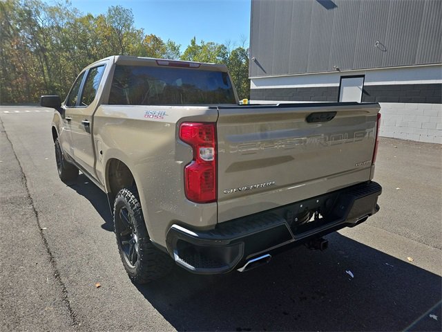 2022 Chevrolet Silverado 1500 Custom Trail Boss photo 2