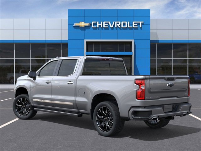 2026 Chevrolet Silverado 1500 High Country photo 3