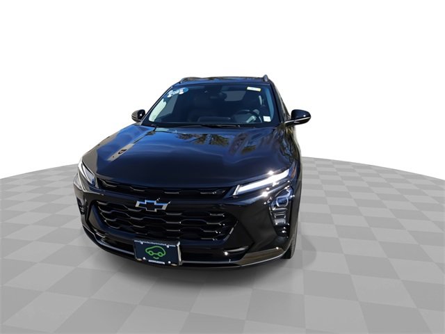 2025 Chevrolet Trax ACTIV photo 3