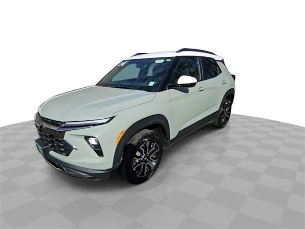 Used 2025 Chevrolet Trailblazer Activ SUV