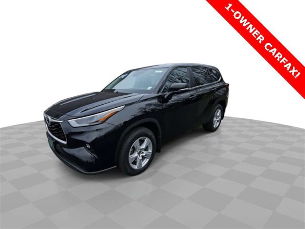 Used 2023 Toyota Highlander LE SUV