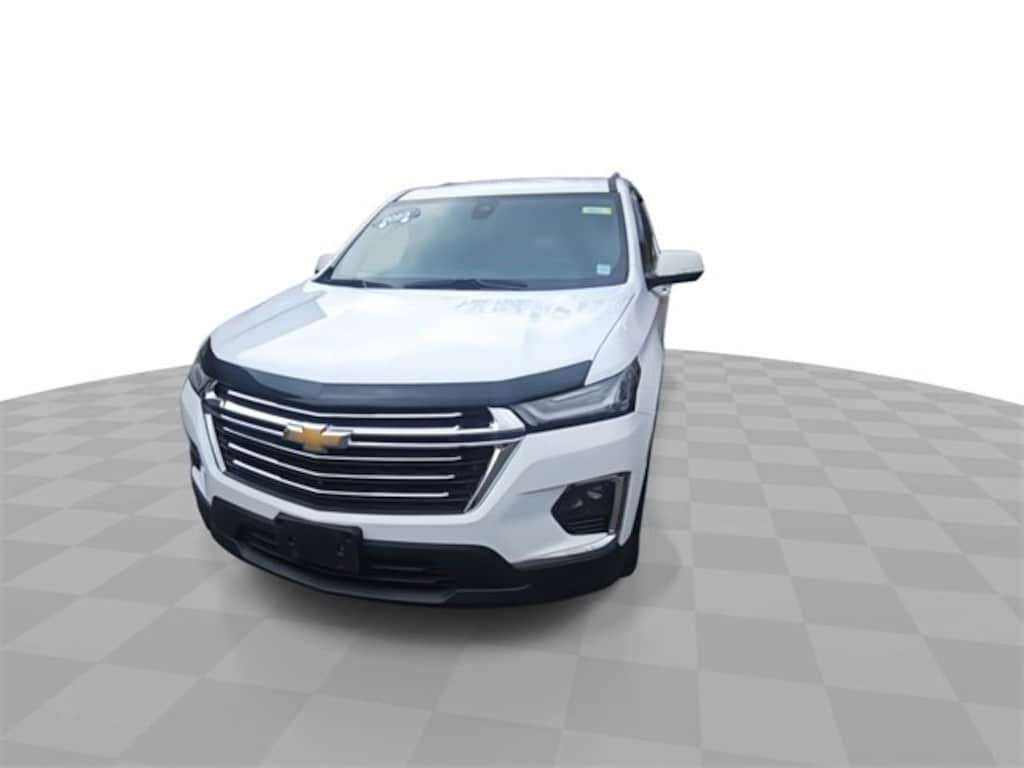 Used 2023 Chevrolet Traverse LT Leather SUV