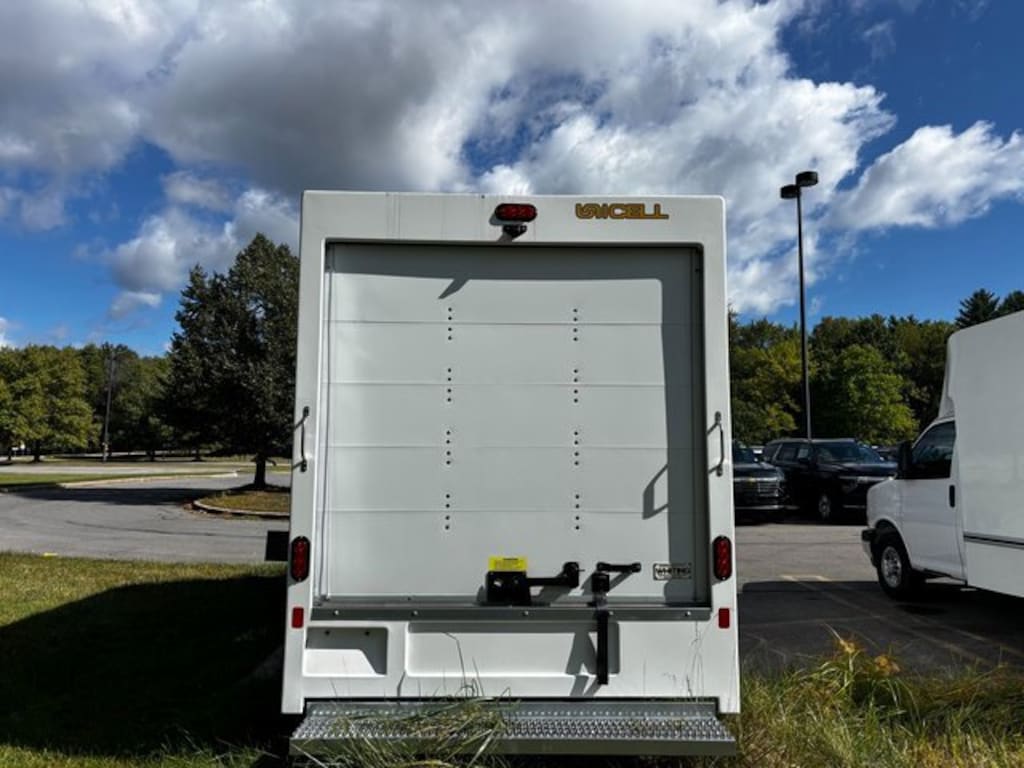 New 2024 Chevrolet Express Cutaway 3500 1WT Cutaway Van