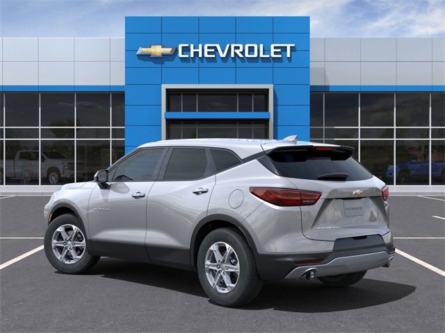 2025 Chevrolet Blazer 2LT photo 3