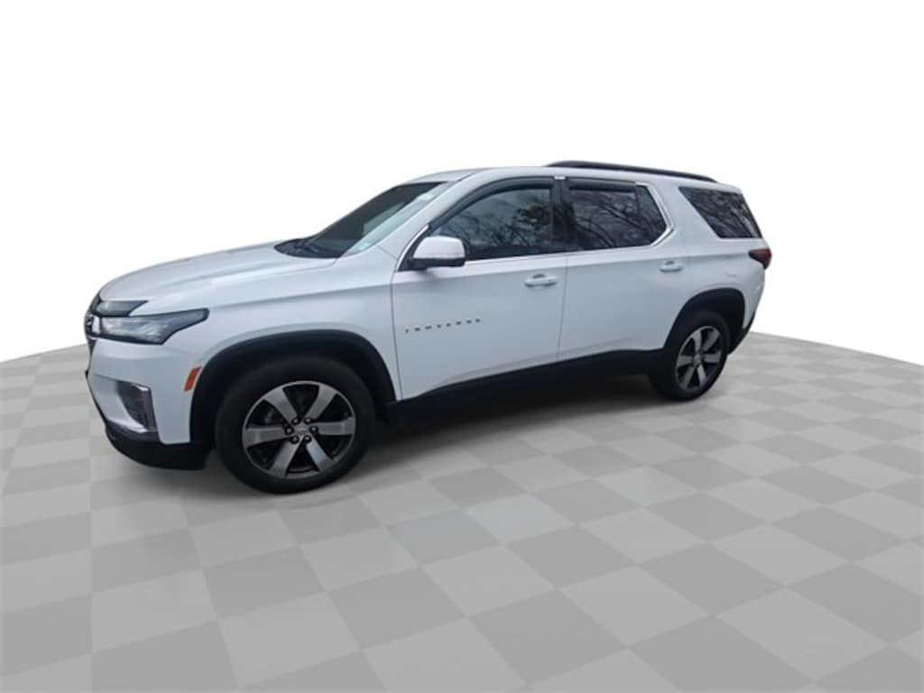 Used 2023 Chevrolet Traverse LT Leather SUV