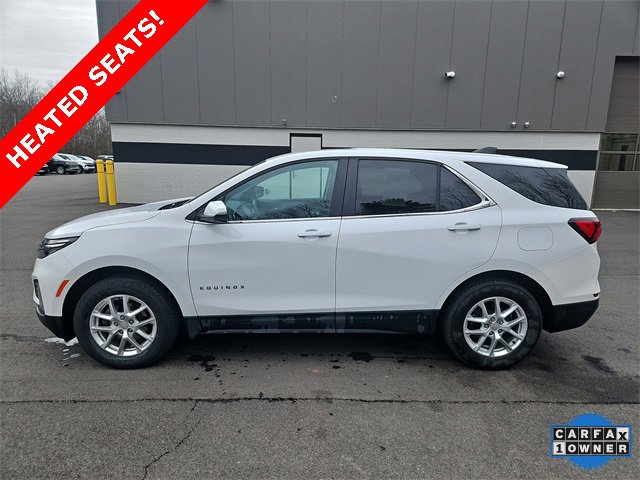 2022 Chevrolet Equinox LT photo 2