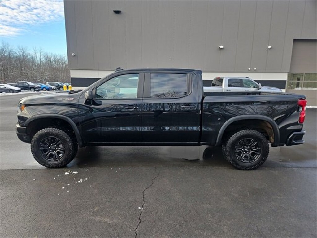 Used 2024 Chevrolet Silverado 1500 ZR2 Truck