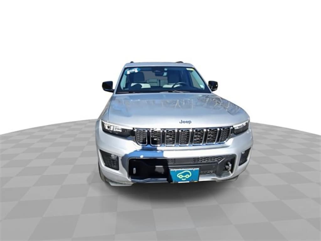 Used 2022 Jeep Grand Cherokee Overland 4x4 SUV