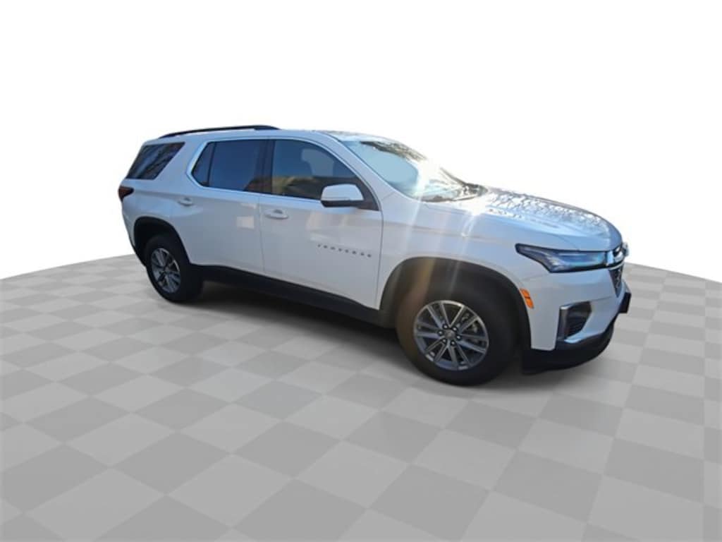 Used 2022 Chevrolet Traverse LT Cloth SUV