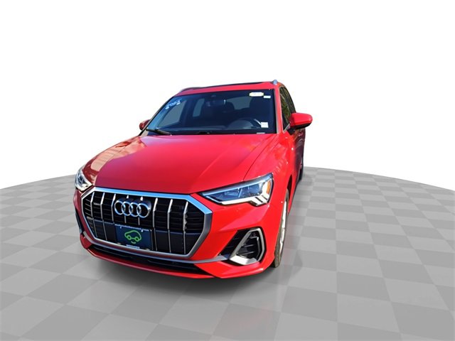 2024 Audi Q3 Premium 45 TFSI S line photo 3
