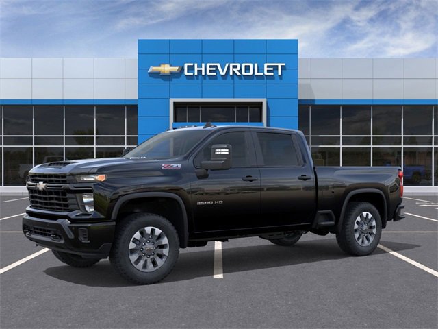 2026 Chevrolet Silverado 2500HD Custom photo 2