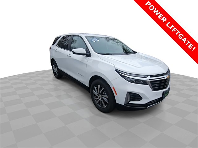 2024 Chevrolet Equinox LT photo 2