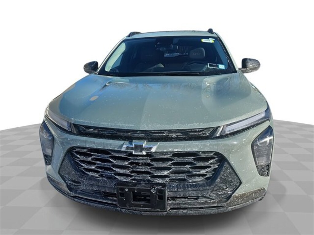 Used 2025 Chevrolet Trax Activ SUV