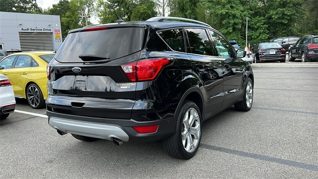 Used 2019 Ford Escape Titanium with VIN 1FMCU9J92KUB83086 for sale in Mohegan Lake, NY