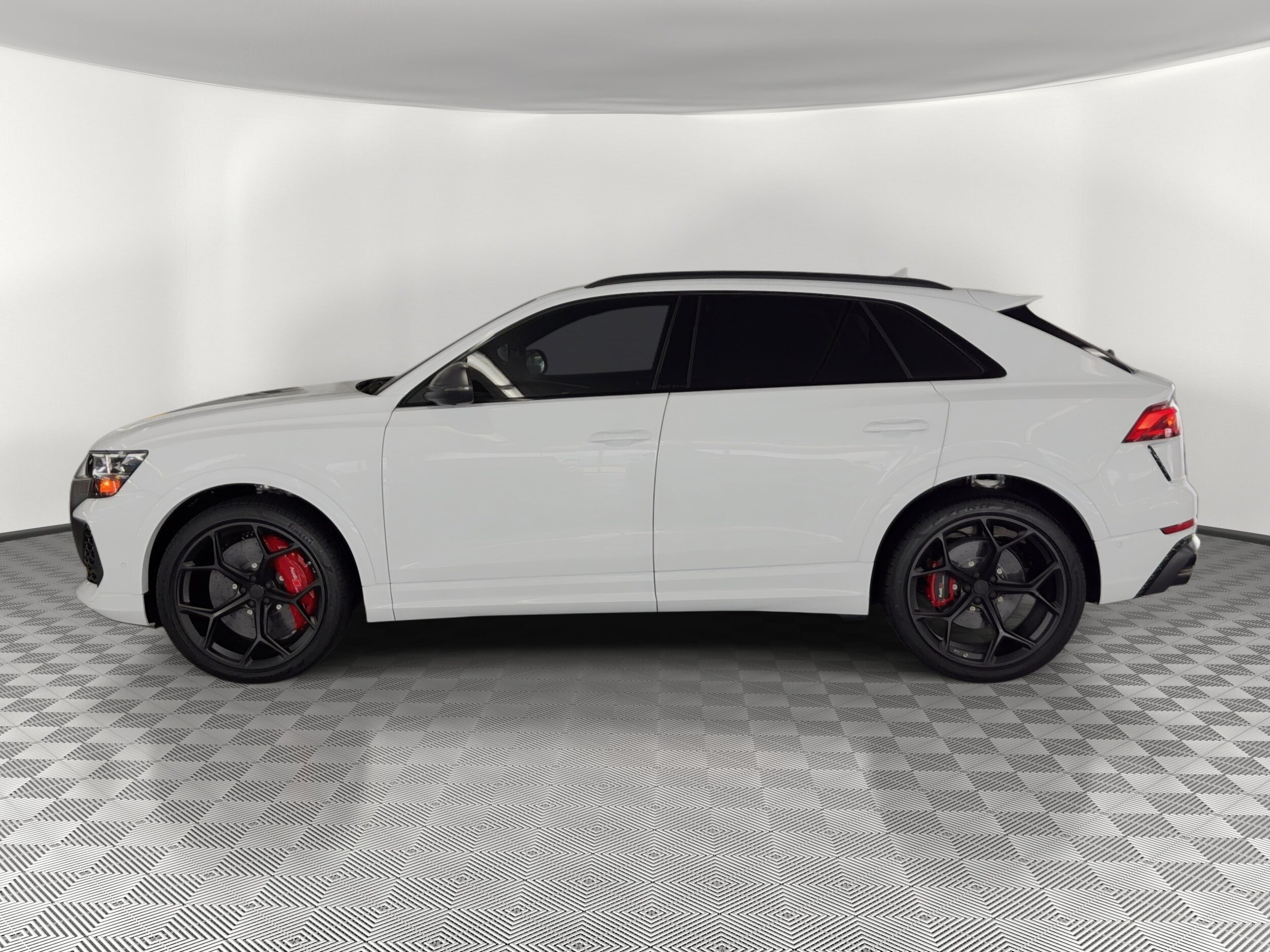 RS Q8 Performance SUV