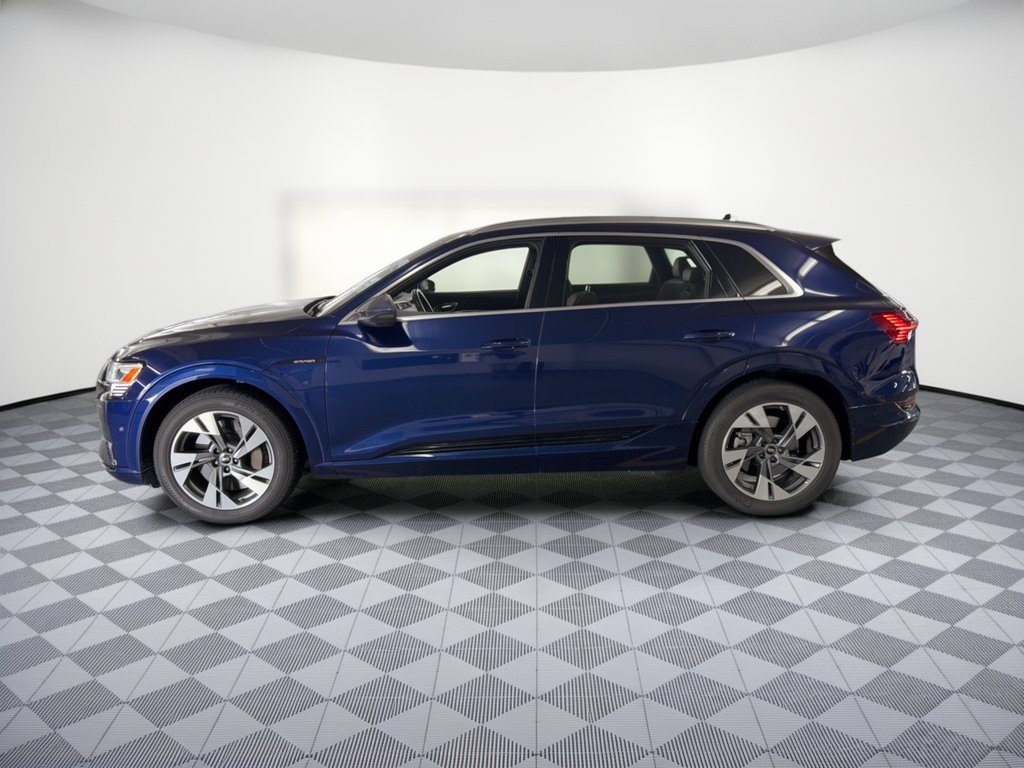 E-tron Premium Plus SUV