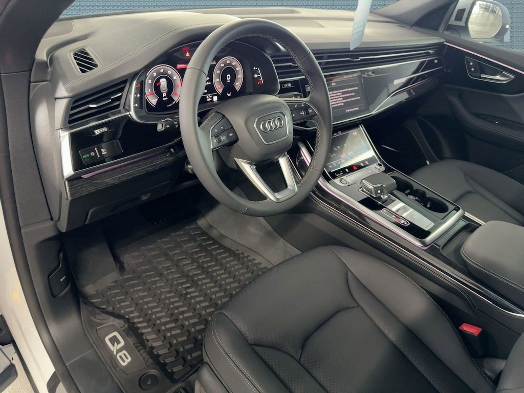 New 2025 Audi Q8 Premium Plus SUV