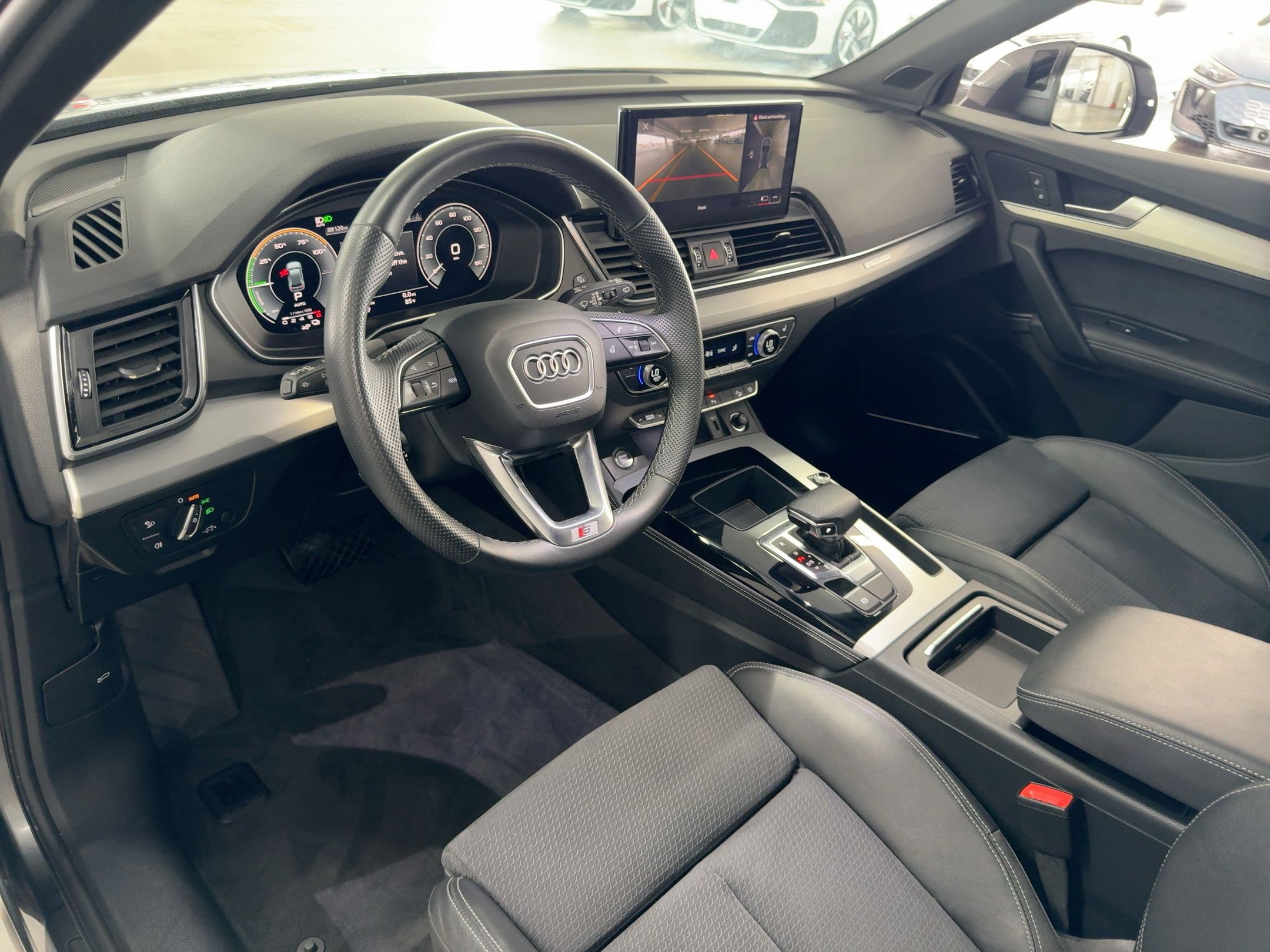 2022 Audi Q5 S line Premium Plus photo 4