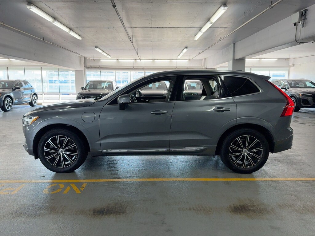 Used 2019 Volvo XC60 Hybrid Inscription SUV