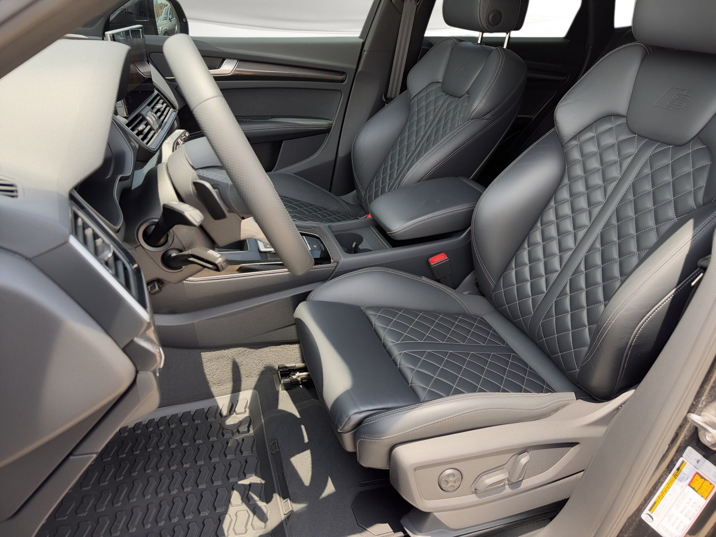 SQ5 Sportback Premium Plus SUV
