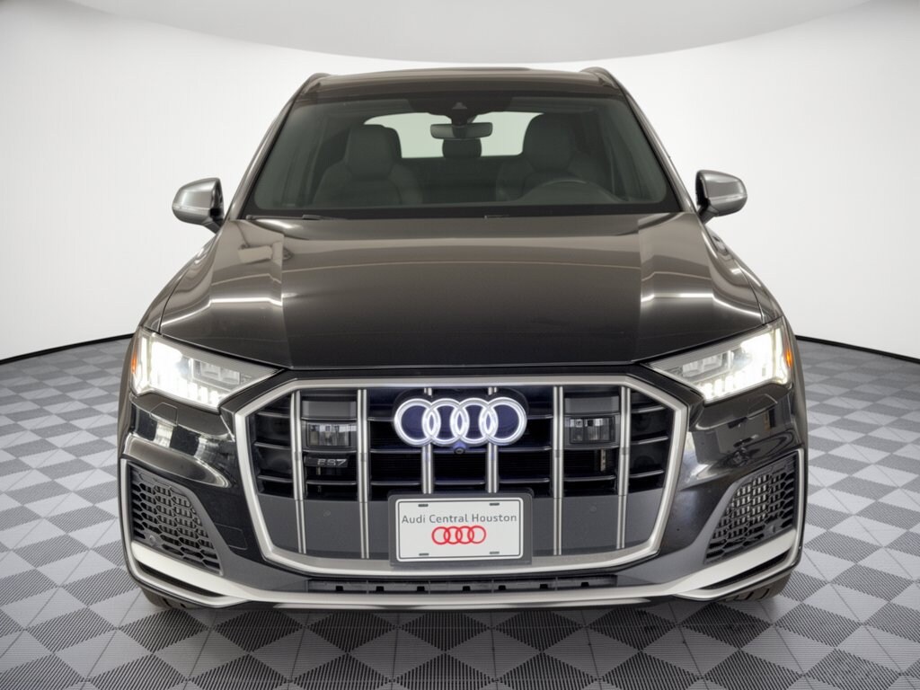 2023 Audi SQ7 Premium Plus SUV