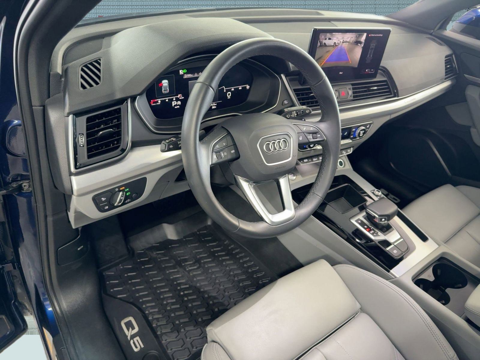 2025 Audi Q5 S line Premium photo 3