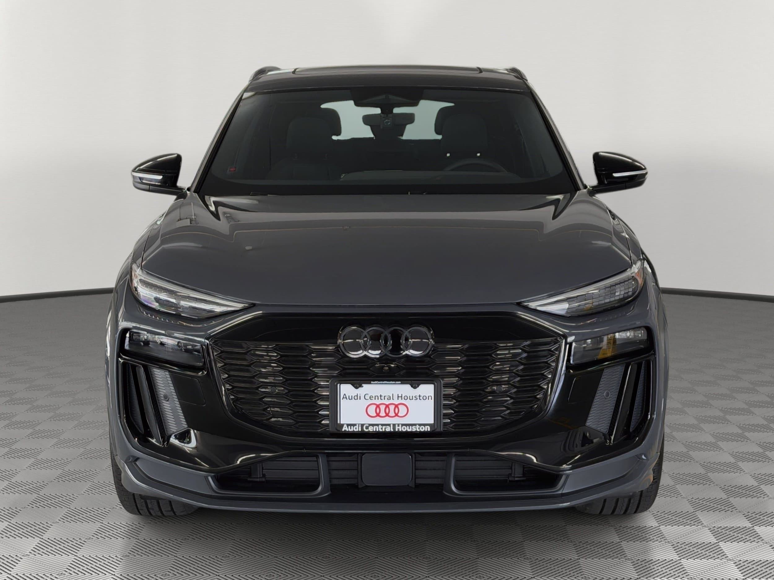 Q6 E-tron Prestige SUV