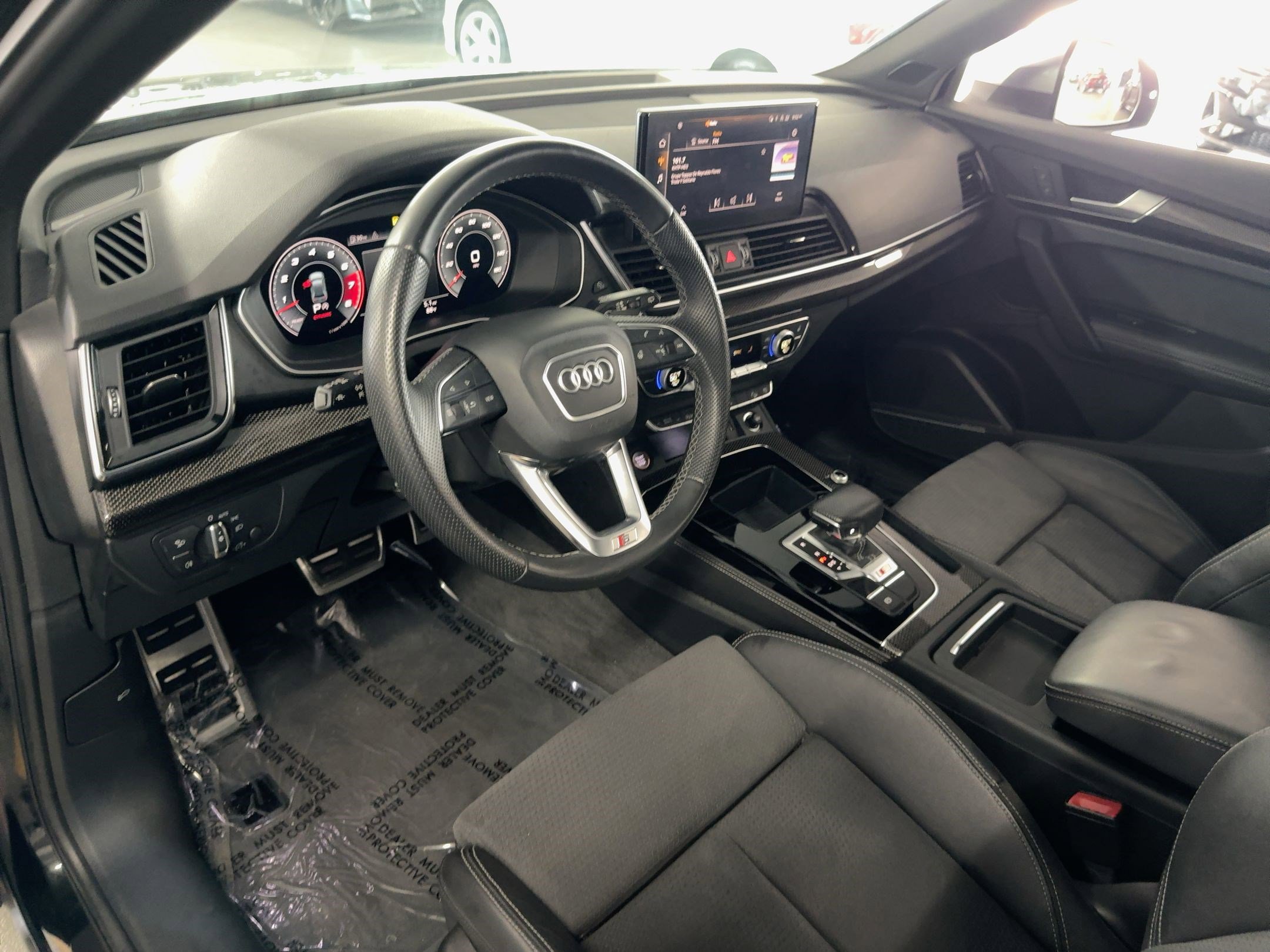 2022 Audi SQ5 Premium Plus photo 4