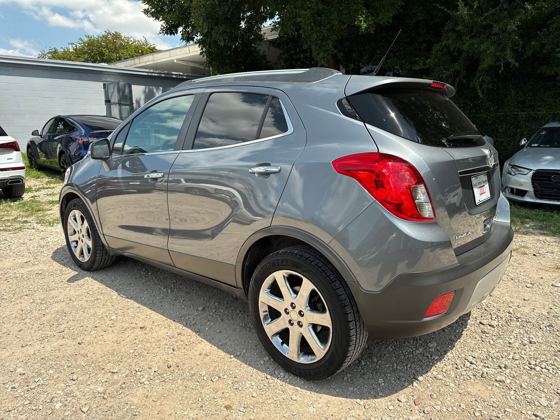 2014 Buick Encore Leather photo 2