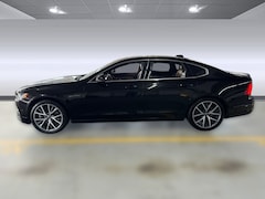 Used 2017 Volvo S90 Momentum Sedan for sale in Houston