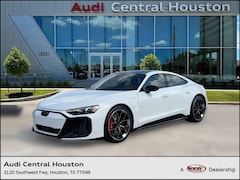 2025 Audi RS e-tron GT performance Sedan