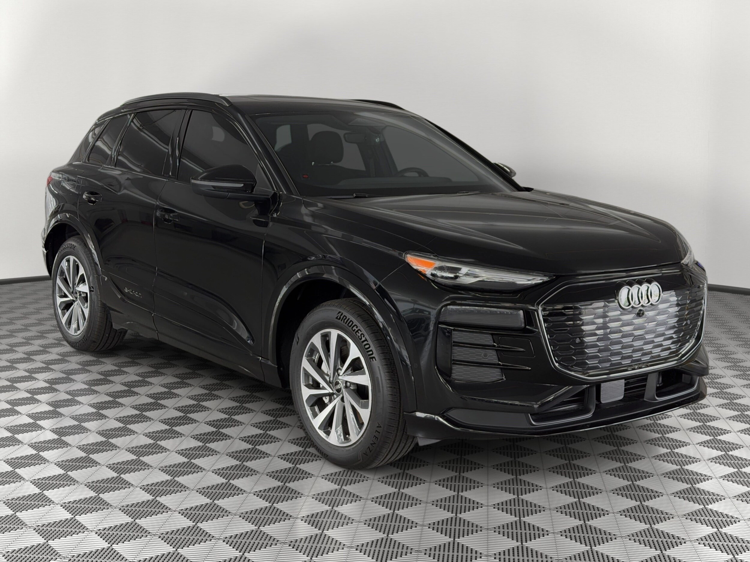Q6 E-tron Premium SUV