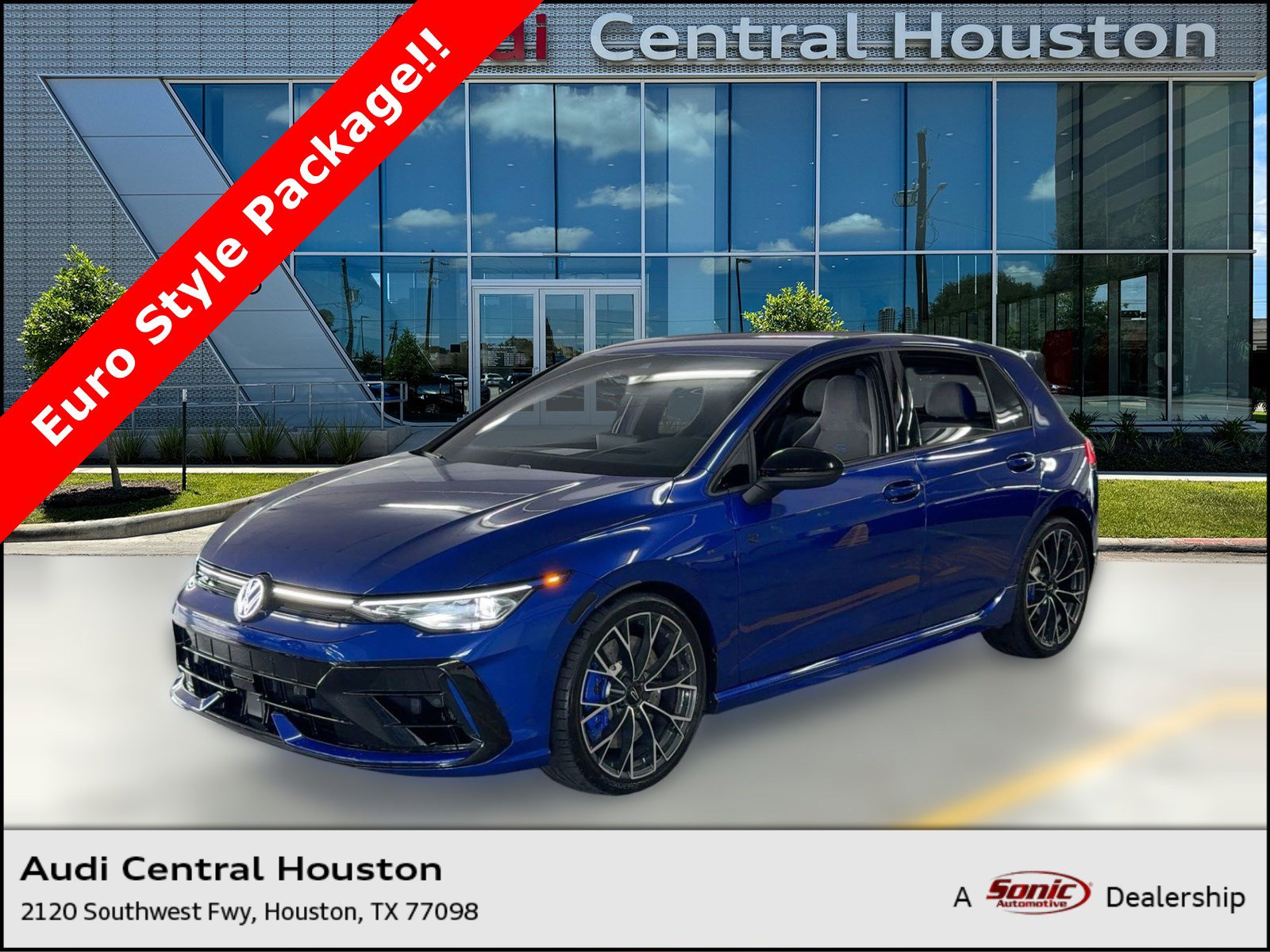 2025 Volkswagen Golf R R's photo